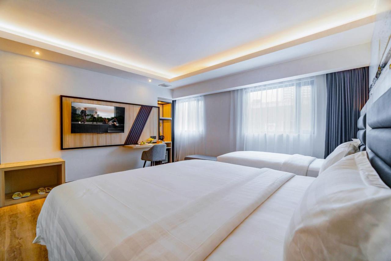 Yello Hotel Harbour Bay Nagoya Eksteriør billede