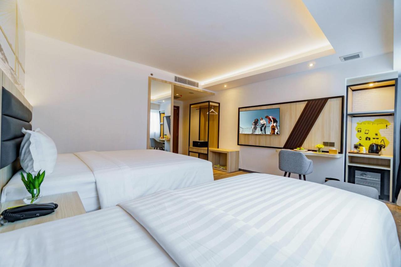 Yello Hotel Harbour Bay Nagoya Eksteriør billede