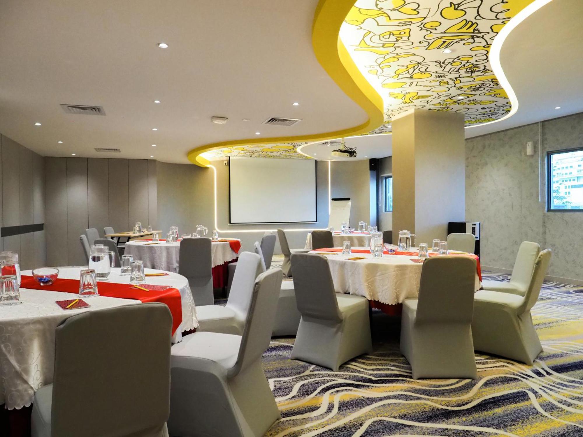 Yello Hotel Harbour Bay Nagoya Eksteriør billede