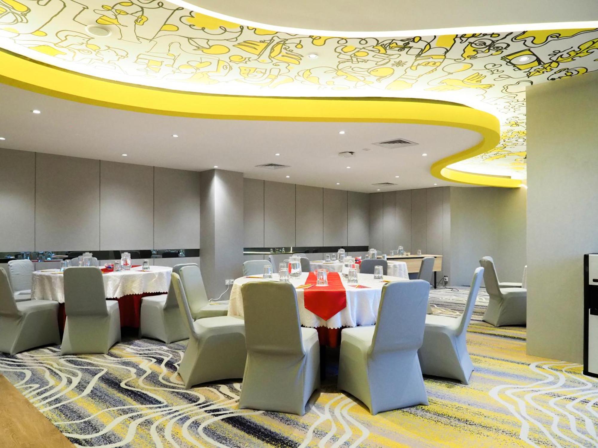Yello Hotel Harbour Bay Nagoya Eksteriør billede